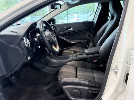 MERCEDES-BENZ GLA 180 Urban Trekhaak, Only 46000 km !!