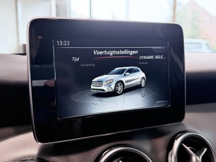 MERCEDES-BENZ GLA 180 Urban Trekhaak, Only 46000 km !!