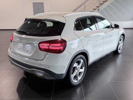 MERCEDES-BENZ GLA 180 Urban Trekhaak, Only 46000 km !!