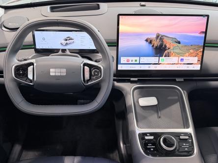 GEELY Starray EM-i 1.5 EM-i PHEV MAX+ / 136KM EV / PANO / Leder / ACC / Led / 360 Camera