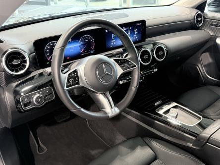MERCEDES-BENZ CLA 180 Progressive Panorama, Camera, Led, Pdc, Mbux