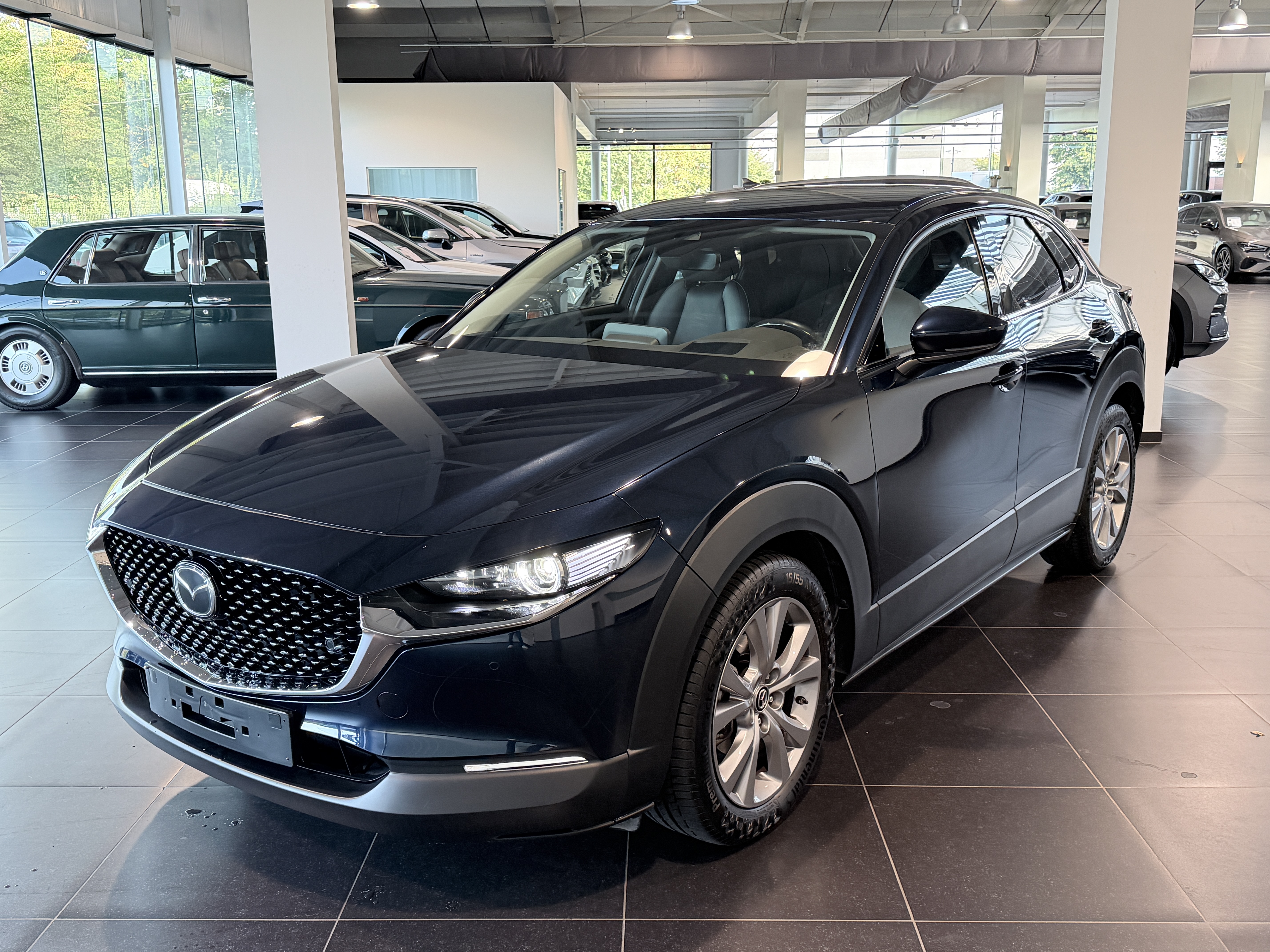 MAZDA CX-30  