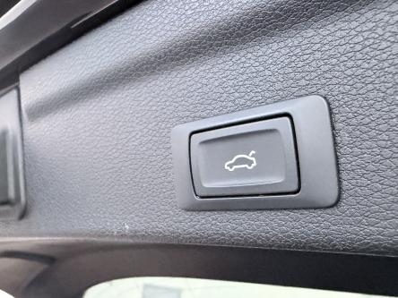 AUDI Q3  S-line / LED / A.camera