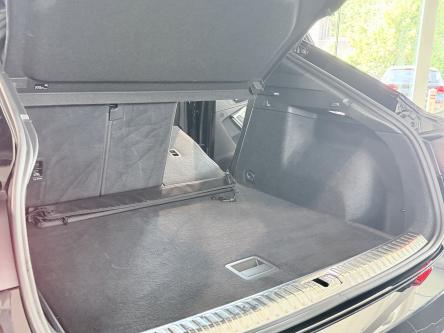AUDI Q3  S-line / LED / A.camera