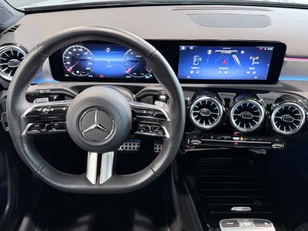 MERCEDES-BENZ A 200 AMG 