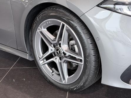 MERCEDES-BENZ A 200 AMG 