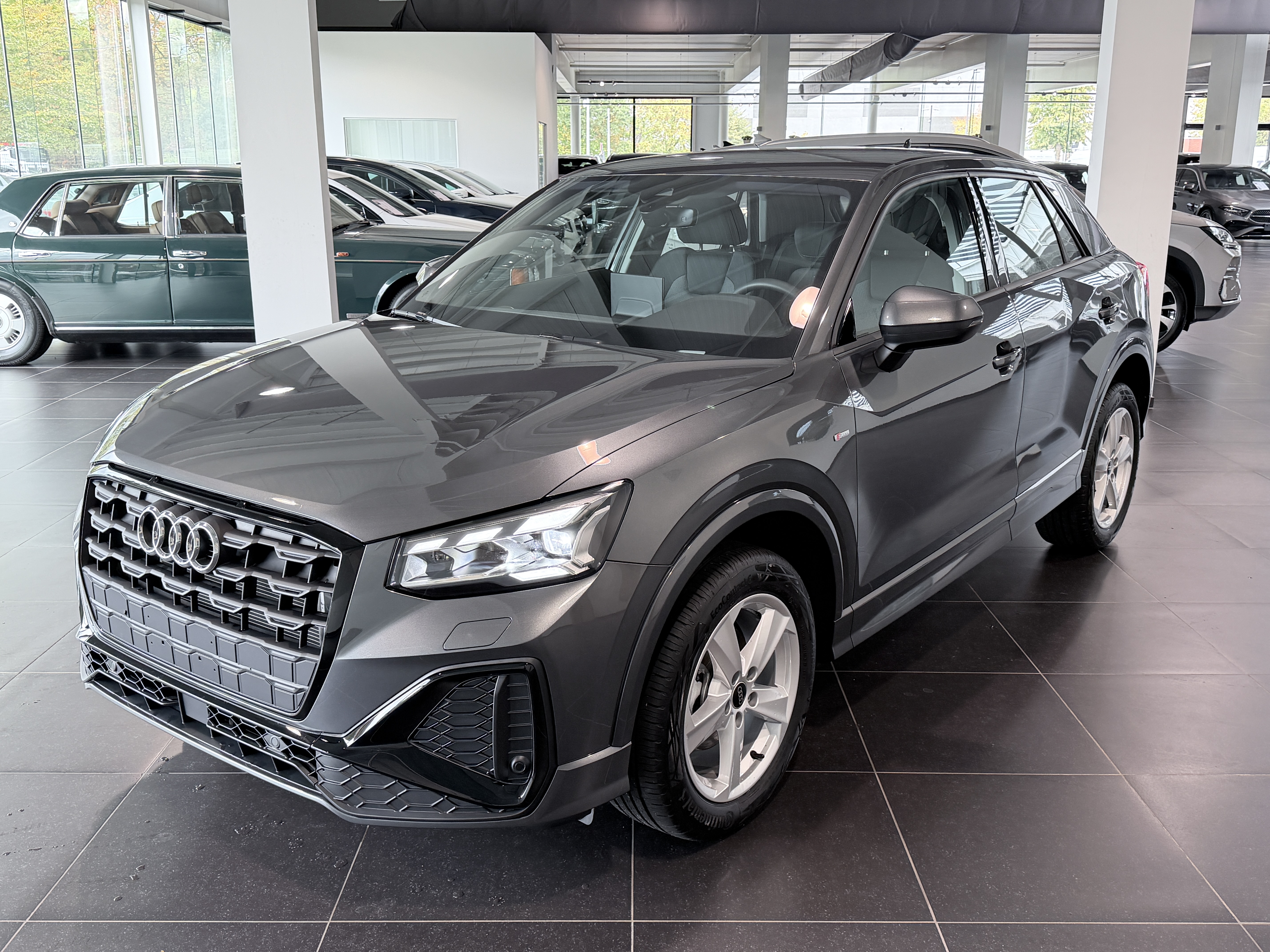 AUDI Q2  