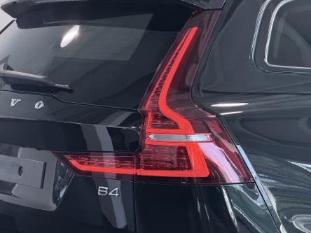 VOLVO V60 B4 Plus Dark 