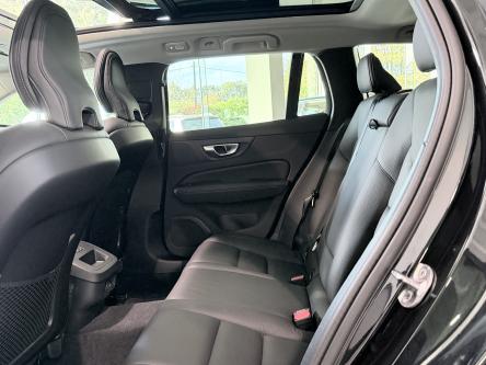 VOLVO V60 B4 Plus Dark 