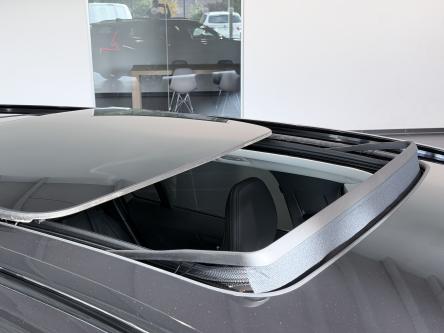 VOLVO V60 B4 Plus Dark 