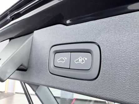 VOLVO V60 B4 Plus Dark 