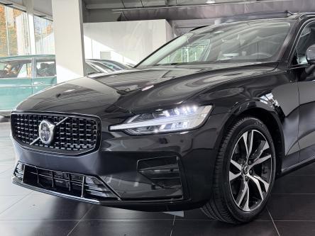 VOLVO V60 B4 Plus Dark 