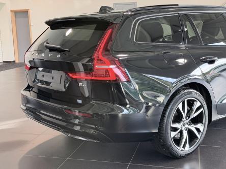 VOLVO V60 B4 Plus Dark 