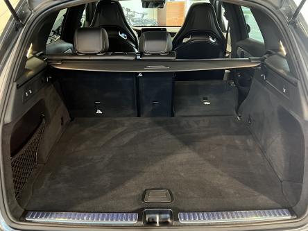 MERCEDES-BENZ GLC 63 AMG 4M Panorama, Trekhaak, Lichte vracht mogelijk !!