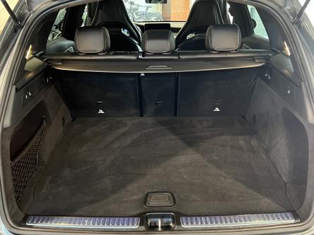 MERCEDES-BENZ GLC 63 AMG 4M Panorama, Trekhaak, Lichte vracht mogelijk !!