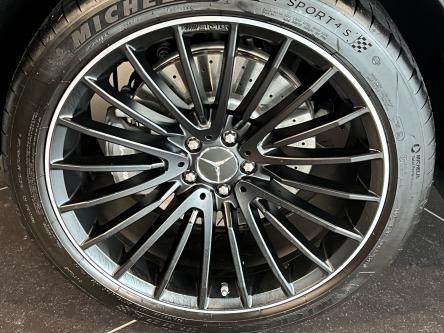 MERCEDES-BENZ GLC 63 AMG 4M Panorama, Trekhaak, Lichte vracht mogelijk !!